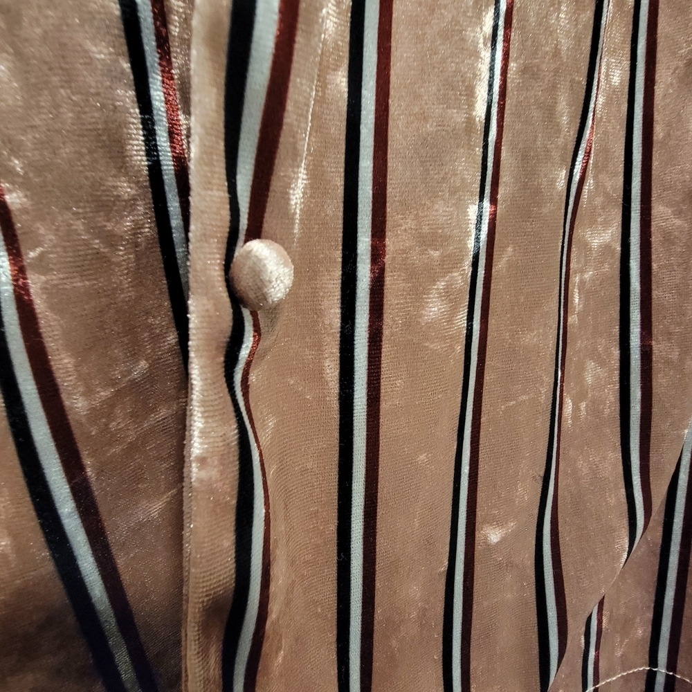 Forever 21 Pajama Top Pink Striped Velvet Shirt Small - Picture 3 of 3